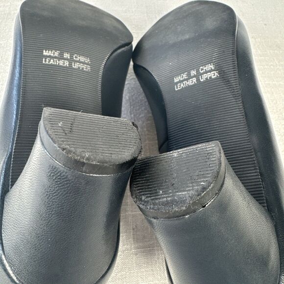 MARK LEMP CLASSICS BY WALKING CRADLES‎ VICKI  SOLID SLIP ON PUMPS Size 8 M - Picture 10 of 11